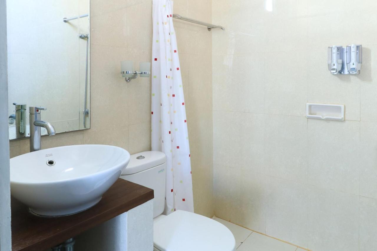 Ge Jacmart Homestay Makassar Ngoại thất bức ảnh